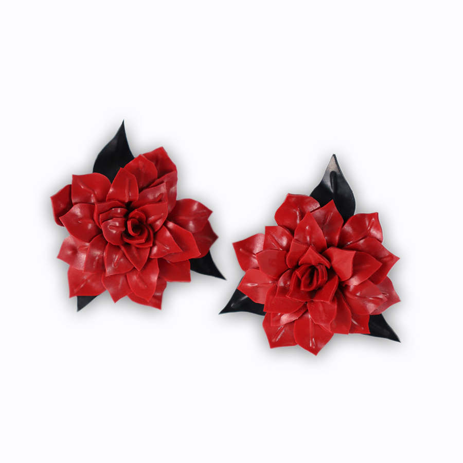 Atsuko Kudo Latex RT ローズイヤリング in 